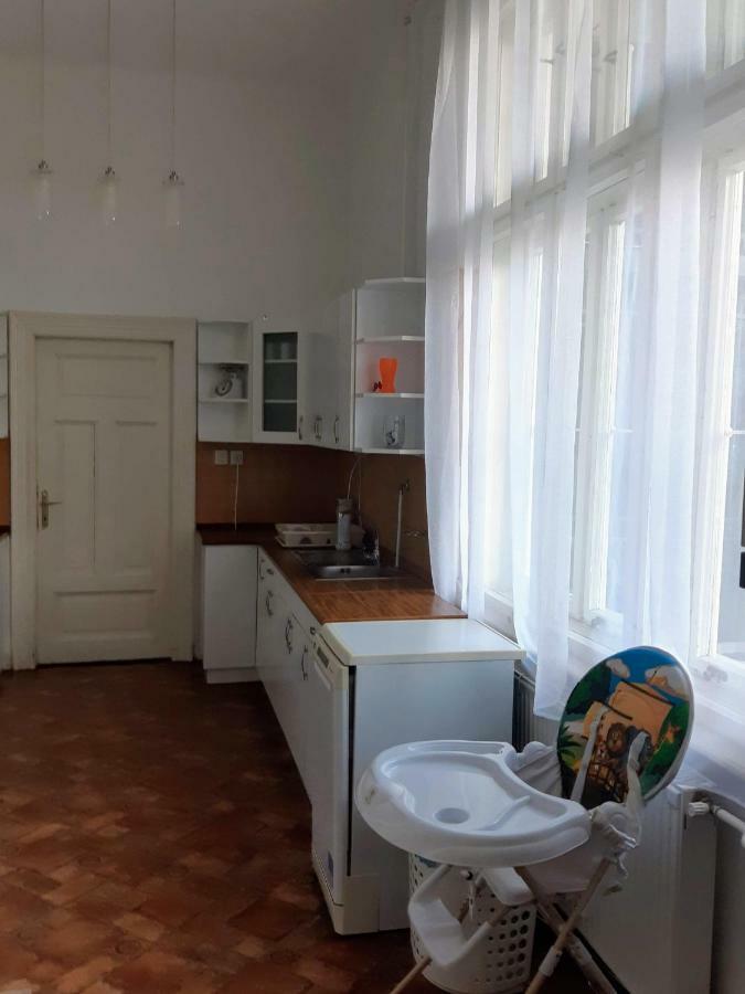 Inner City Apartment Debrecen Exterior foto