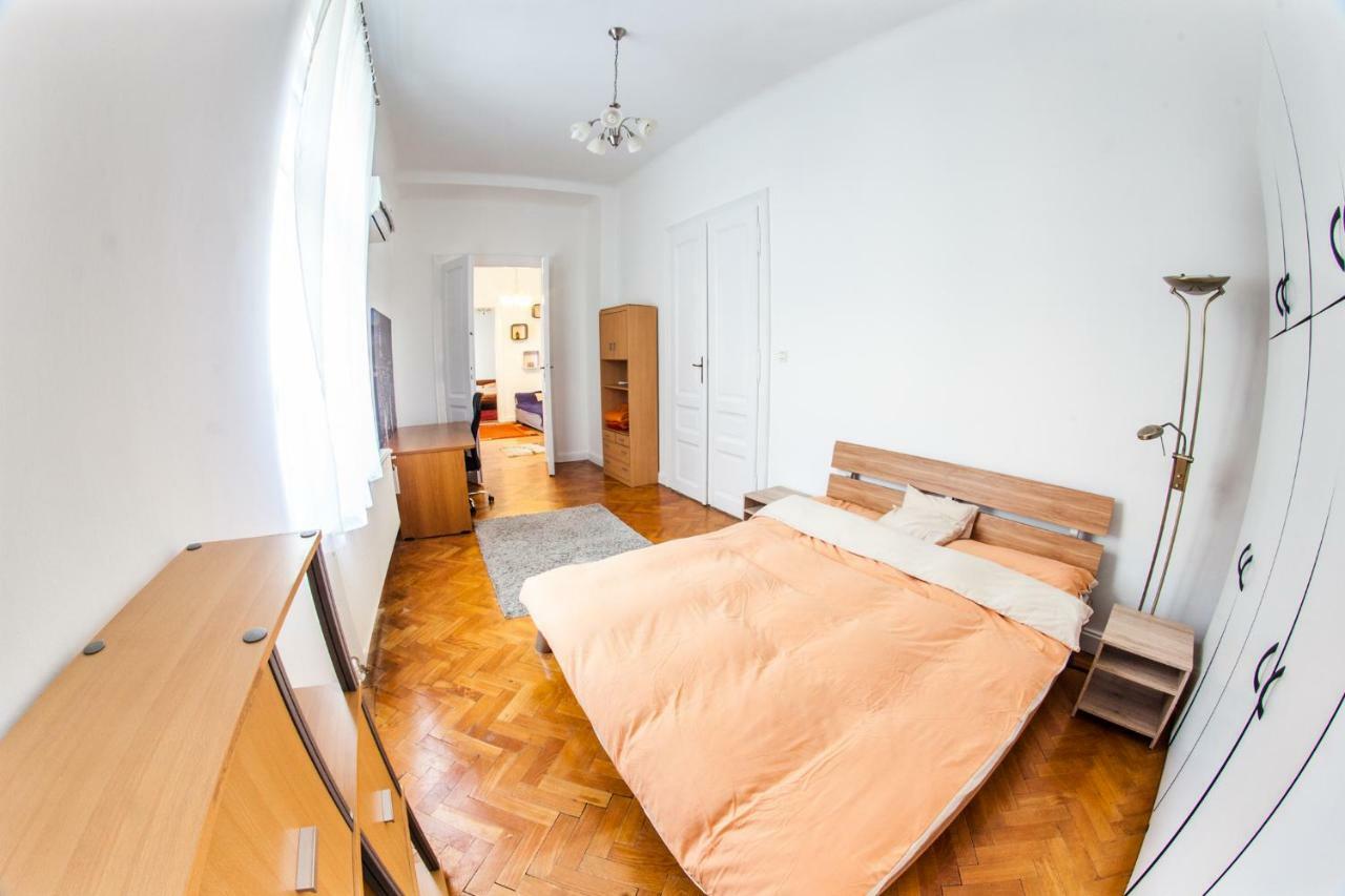 Inner City Apartment Debrecen Exterior foto