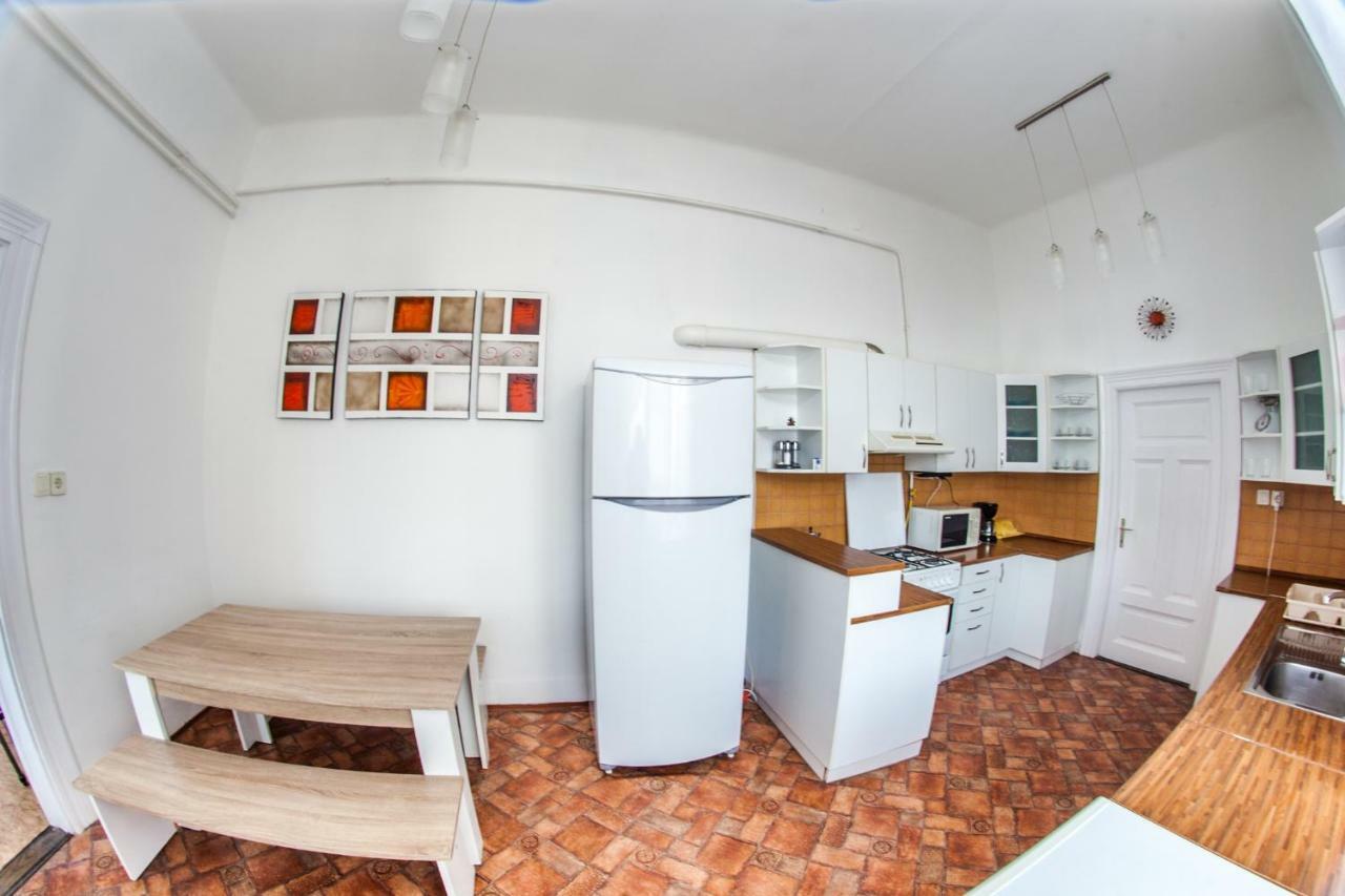 Inner City Apartment Debrecen Exterior foto
