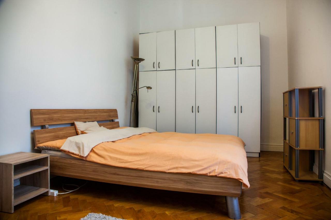 Inner City Apartment Debrecen Exterior foto