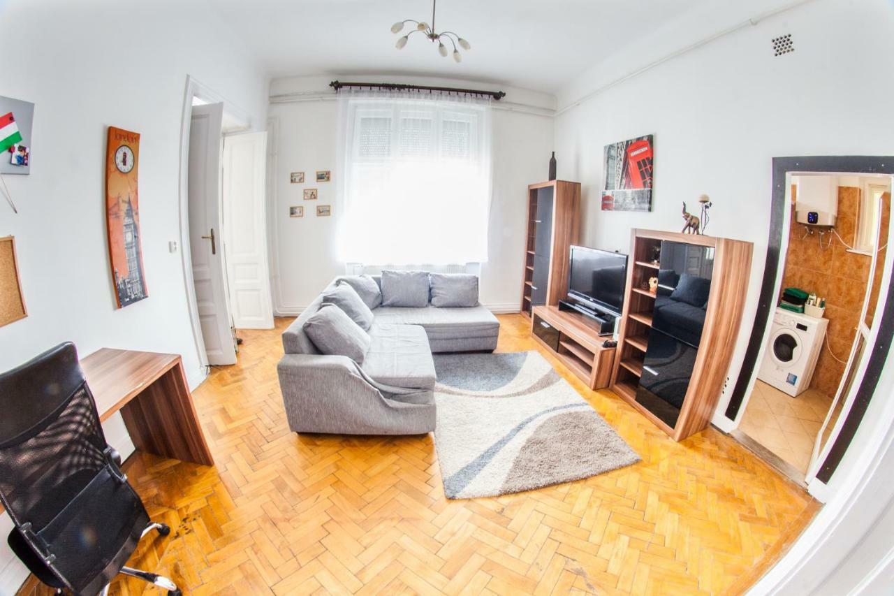 Inner City Apartment Debrecen Exterior foto